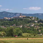 Hébergement de vacances Pet Friendly In Roč