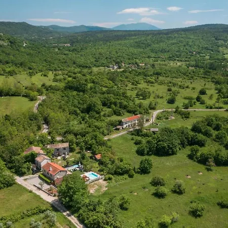 Pet Friendly In Prázdninový dům *